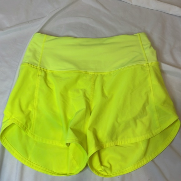 Lululemon Speed Ups Sz 2 in Highlight Yellow - Picture 5 of 6